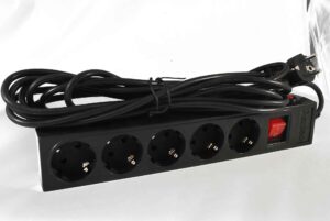 Сетевой фильтр Perfeo Power+ 5,0m 3гн черный 1
