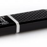 UFD 2.0 Smartbuy 008GB Quartz series Black (SB8GBQZ-K)