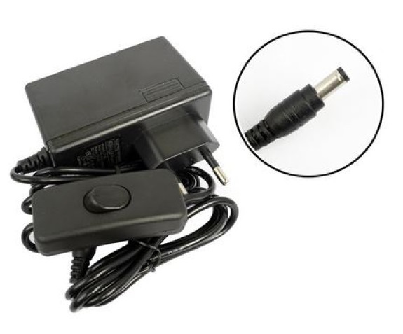 Блок питания Live-Power   12V  LP90  12V/2A с переключателем 1,8м  (5,5*2,5) 1