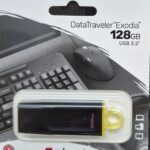 Флешка USB Kingston DataTraveler Exodia (DTX/128GB), 128Gb, USB 3.2 Gen 1, R/W 200/60, черный/желтый